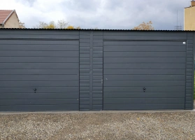 Premium garages 186