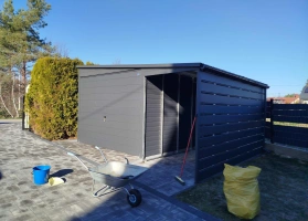 Premium garages 636