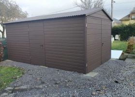 Premium garages 184
