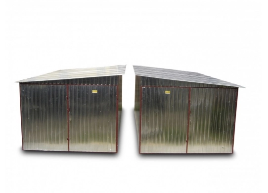 Metalen garage – hoe pas je hem aan jouw behoeften aan?