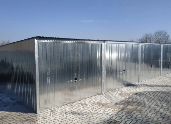 Galv. garages 44